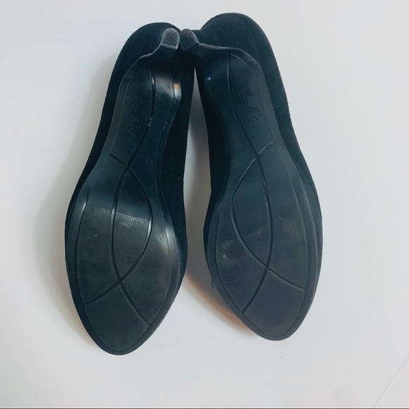 Marc Fisher | Rounded Toe Pumps - Picture 3 of 5